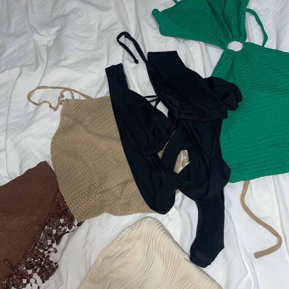 GOING OUT CLOTHES BUNDLE